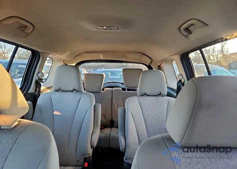 2012 Mazda 5 z USA, uszkodzony, nr VIN JM1CW2BL9C0138039